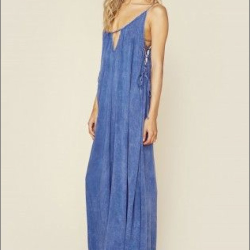 Planet Blue Heats on Maxi dress